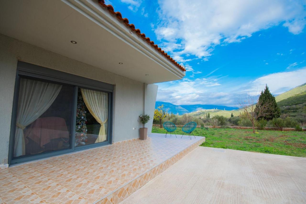 Stellas Guesthouse Near Arachova Stirion Bagian luar foto